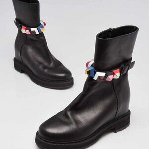 Fendi Black Leather Studded Flat Boots Size 6.5/37